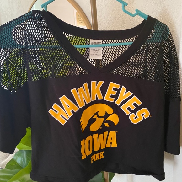 PINK - Picture 1 of 2